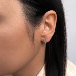 گوشواره نقره اهرم‌دار چشمان مثلث - تصویر 2